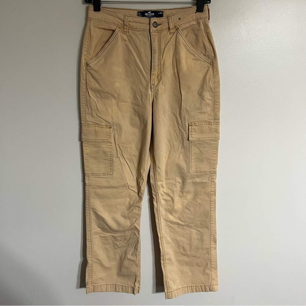 Hollister Ultra High-Rise Dad Pants Tan Khaki Cargo Utility 2S W26S Straight Leg